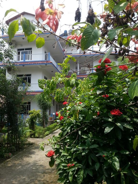 Hotel Shiva'S Dream Sauraha Zewnętrze zdjęcie