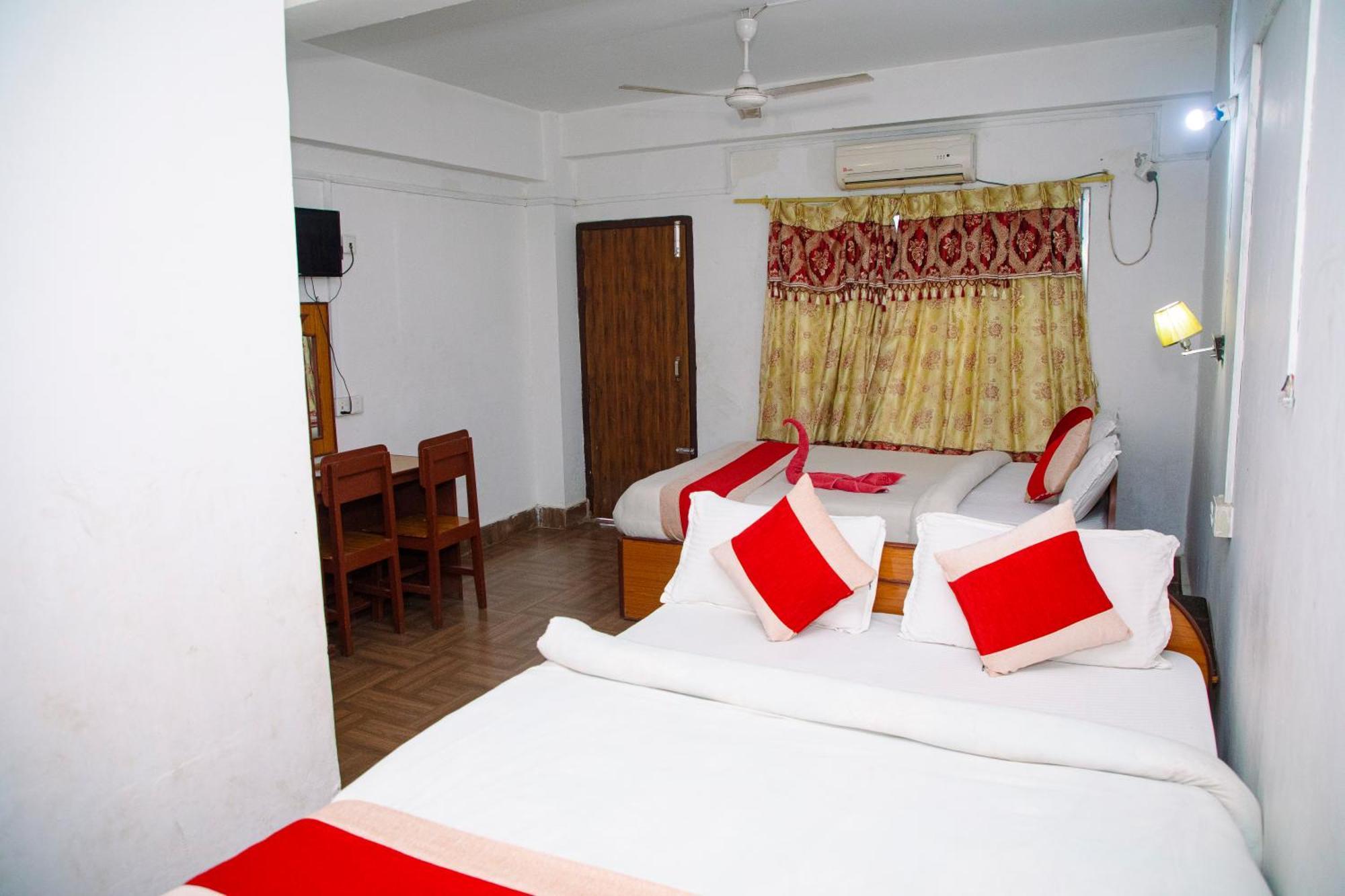 Hotel Shiva'S Dream Sauraha Zewnętrze zdjęcie