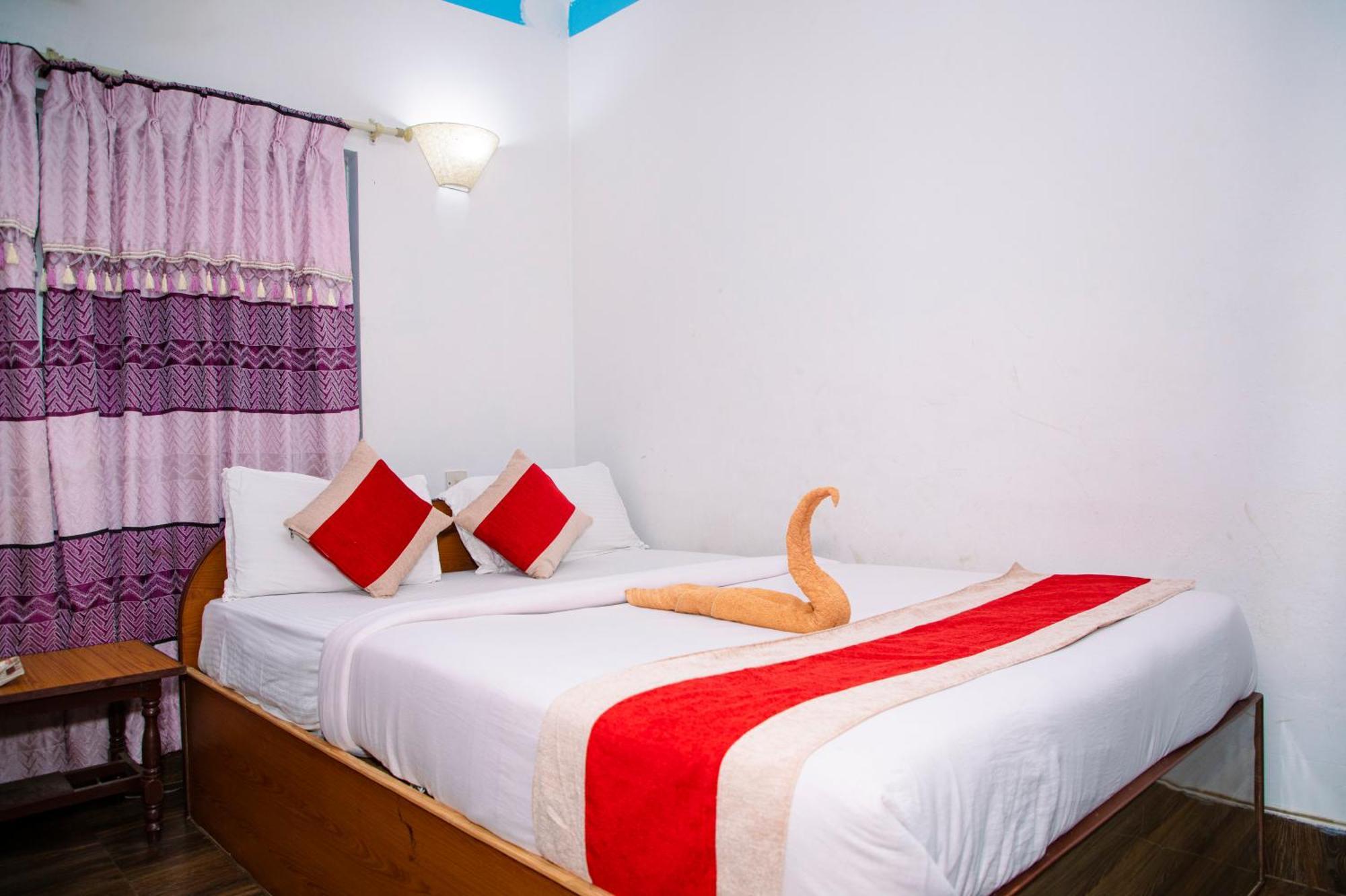 Hotel Shiva'S Dream Sauraha Zewnętrze zdjęcie