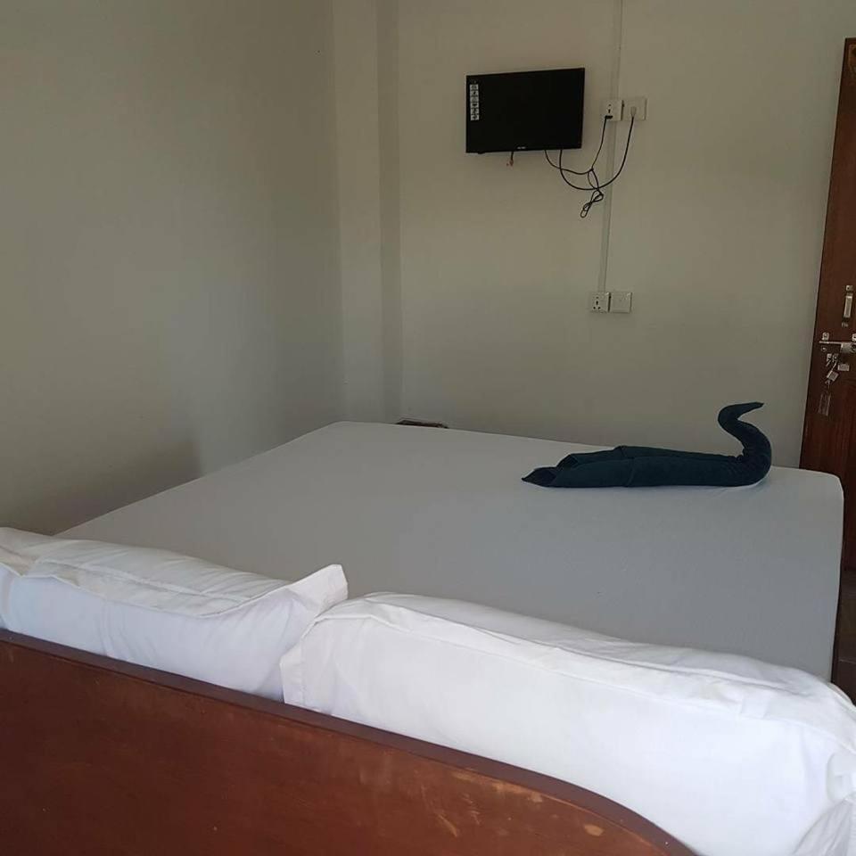Hotel Shiva'S Dream Sauraha Zewnętrze zdjęcie