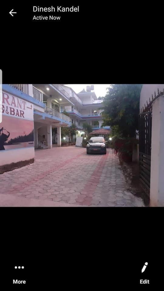 Hotel Shiva'S Dream Sauraha Zewnętrze zdjęcie